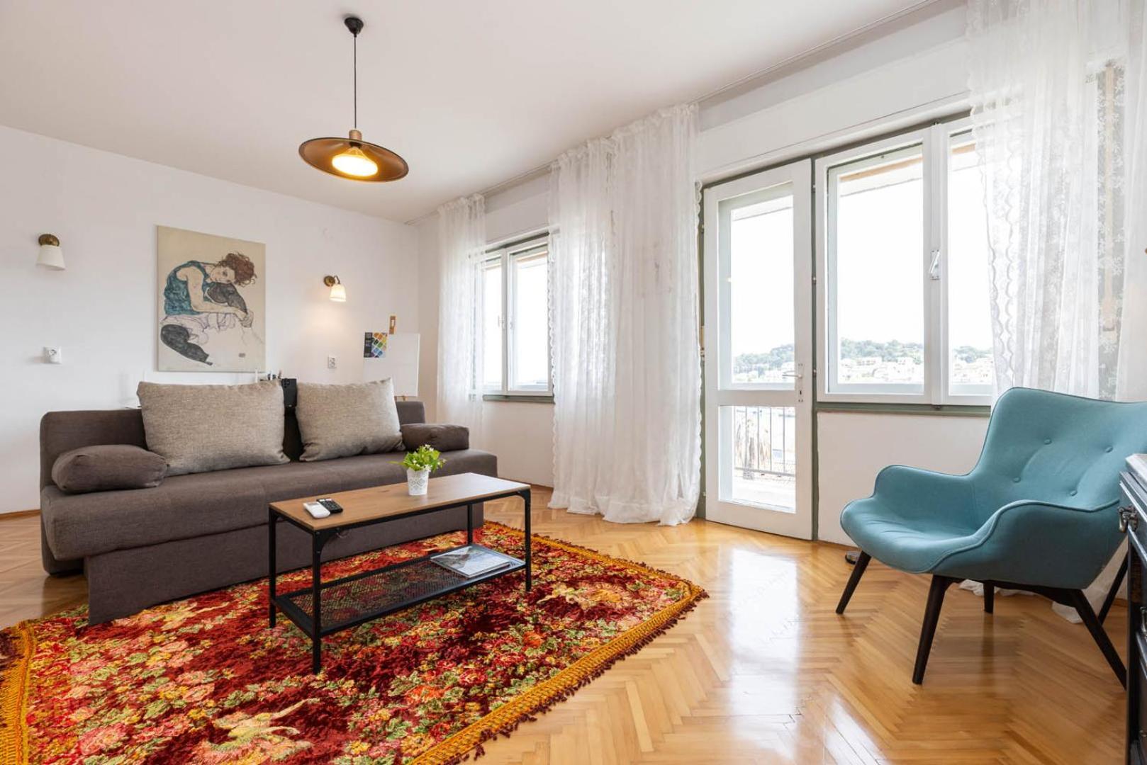 Alaburic Rooms & Apartment 말리로시니 외부 사진